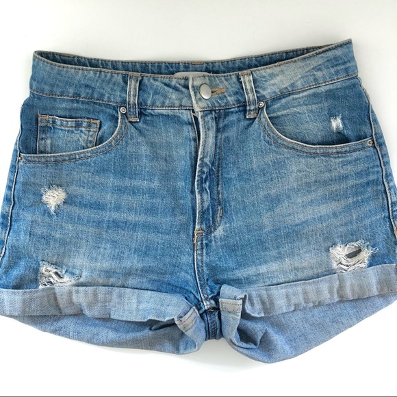H&M Distressed Jean Shorts - Picture 1 of 3